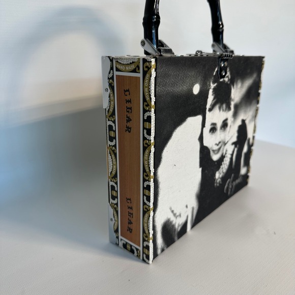 Vintage Audrey Hepburn Cigar Box Purse Handmade Beaded‎ Top Handle Bag - Picture 5 of 14